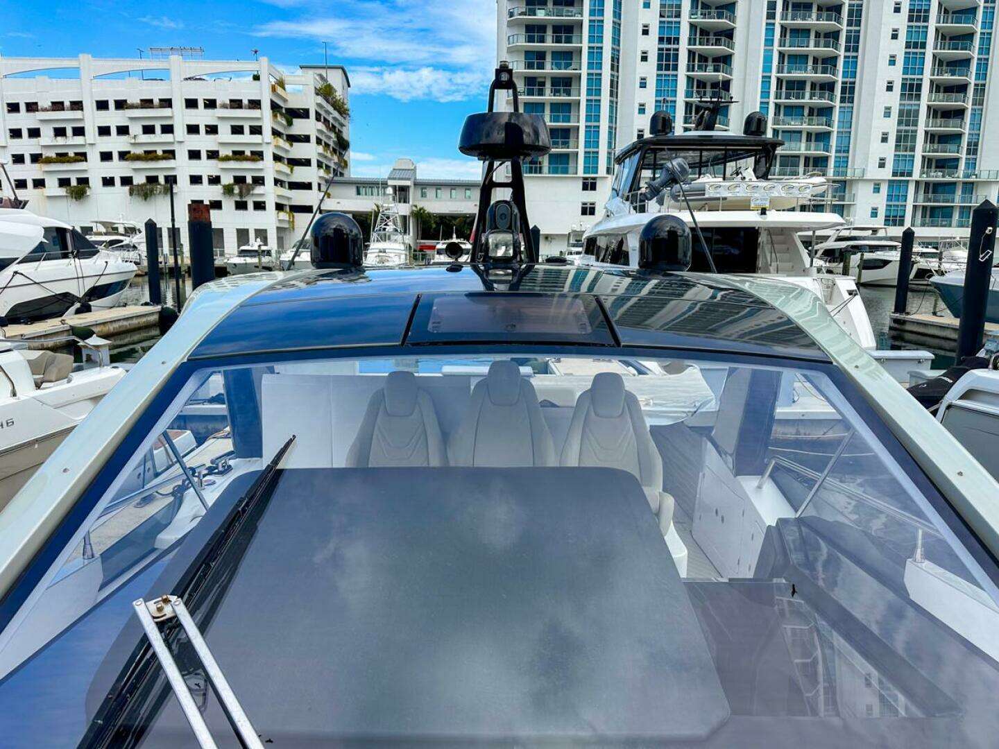 2023 Azimut Verve 47 - Image 37