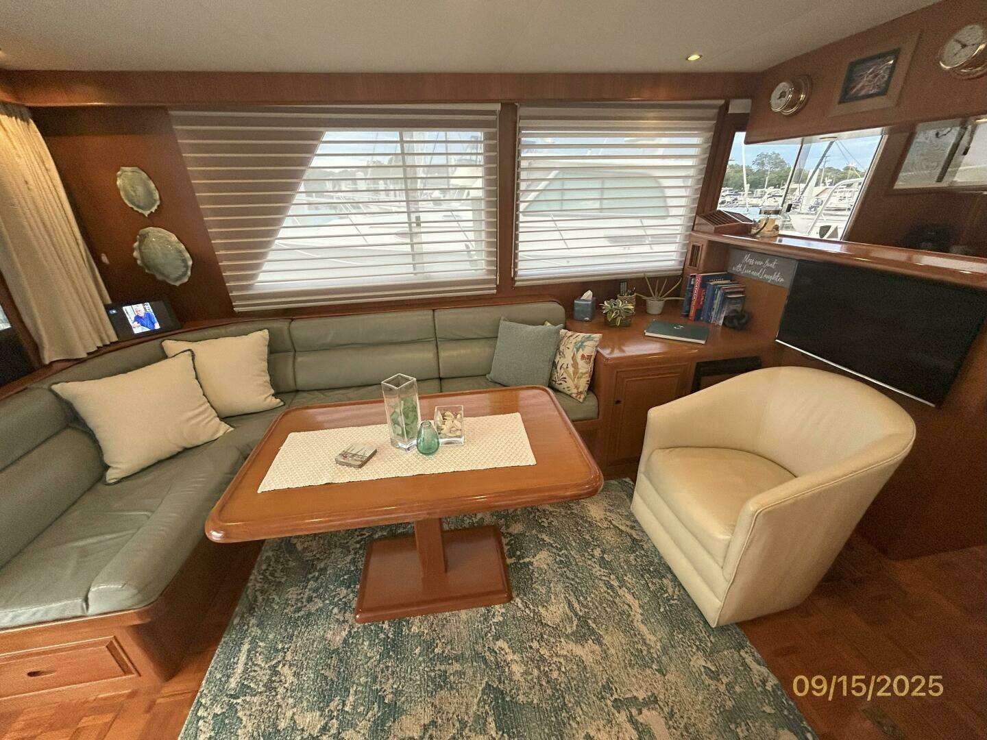 2000 Ocean Alexander 450 Classico - Image 38