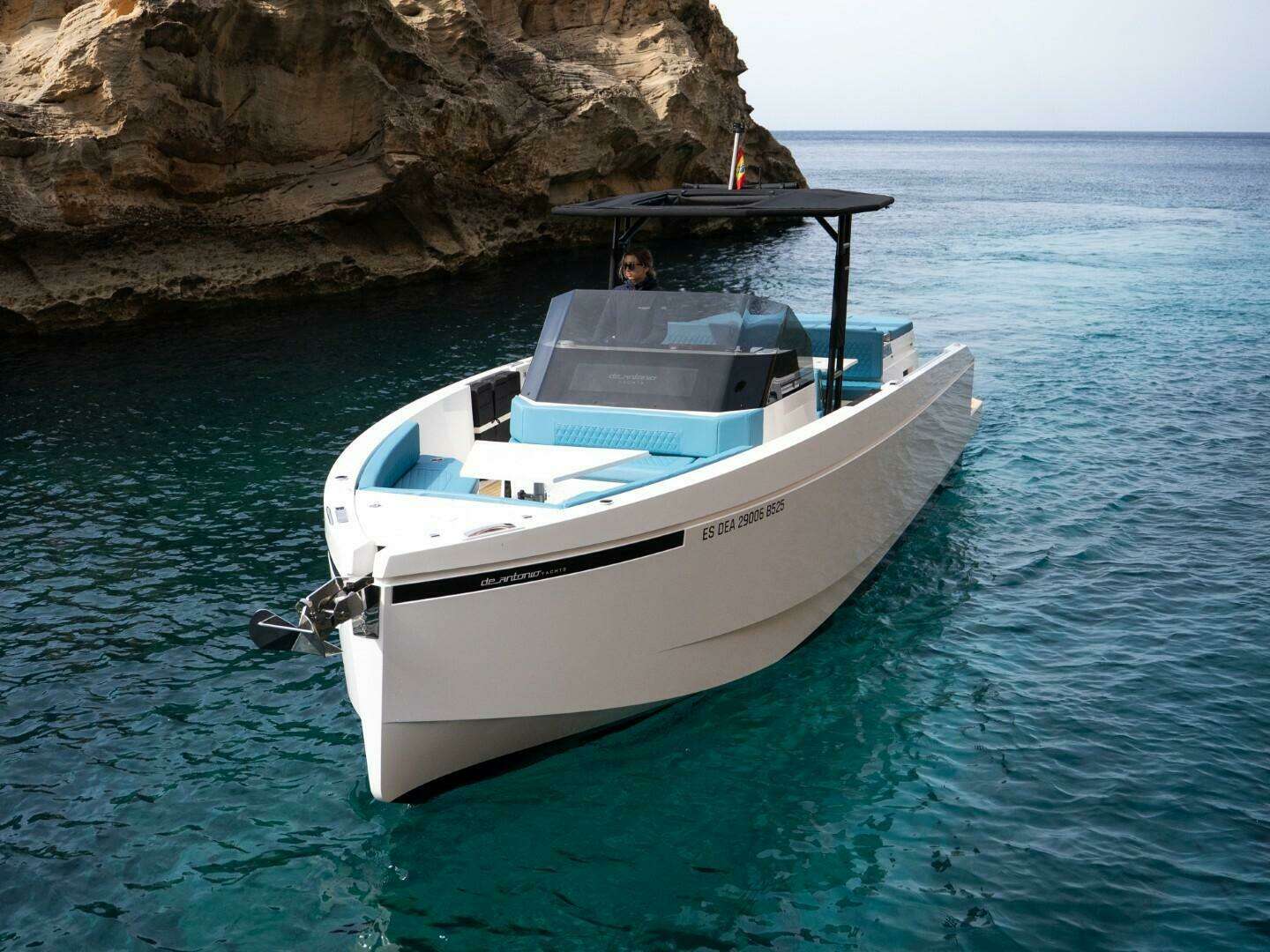 2026 De Antonio Yachts D29 - Image 6