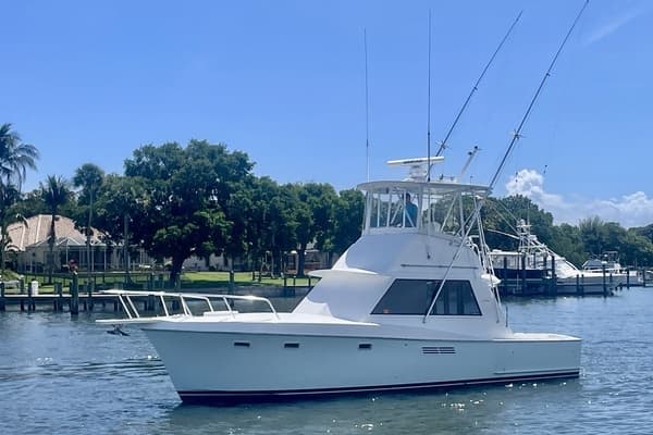 1968 Hatteras 34 Sportfisherman - Image 1