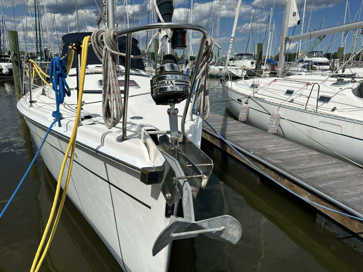 2006 Hunter 38 - Image 3