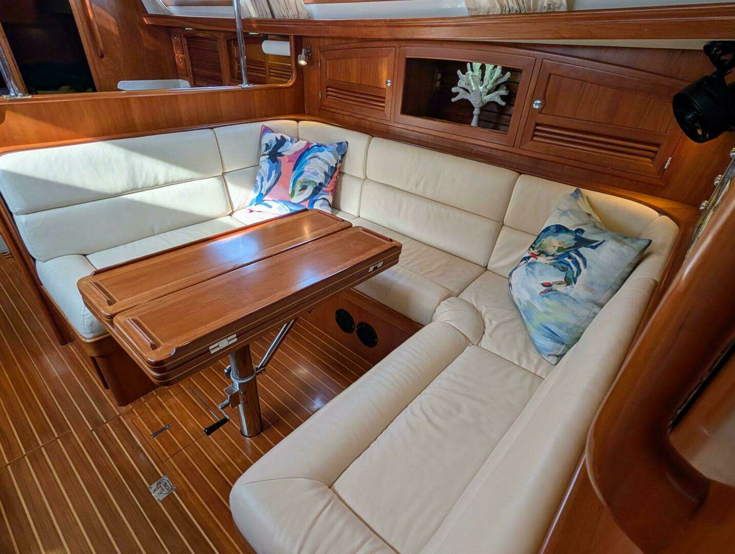 2015 Outbound 46 - Image 9