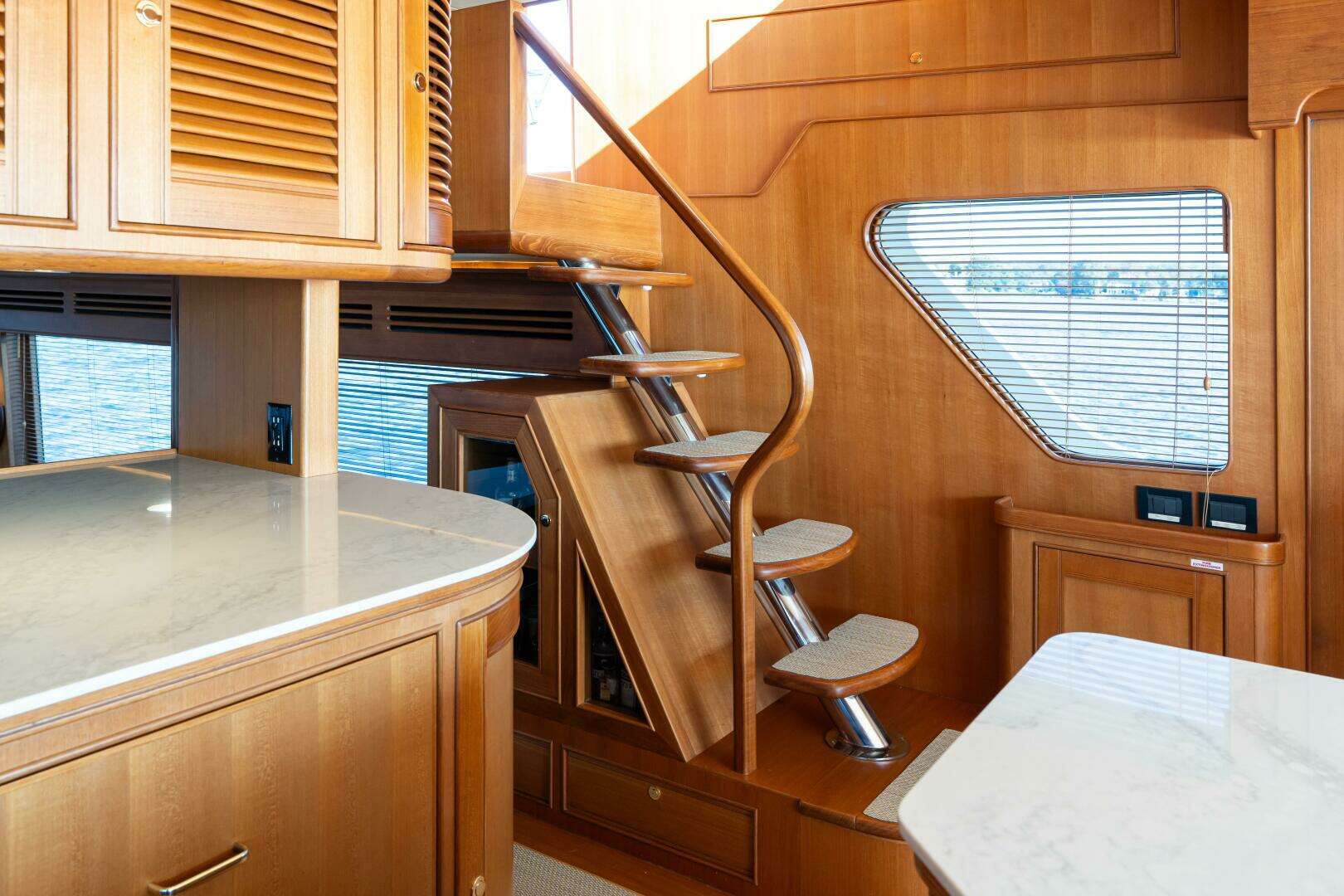 2007 Marlow 72 E-CB - Image 32