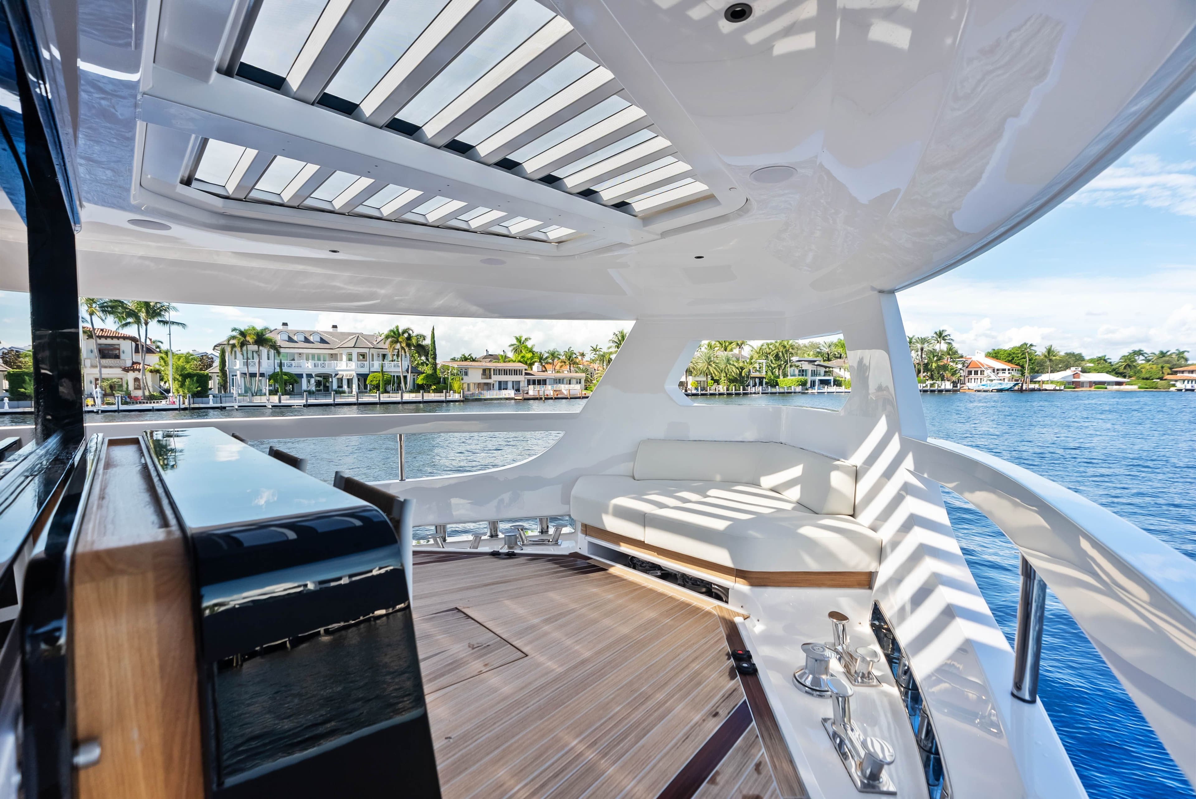 2025 Ferretti Yachts Infynito 80 - 55