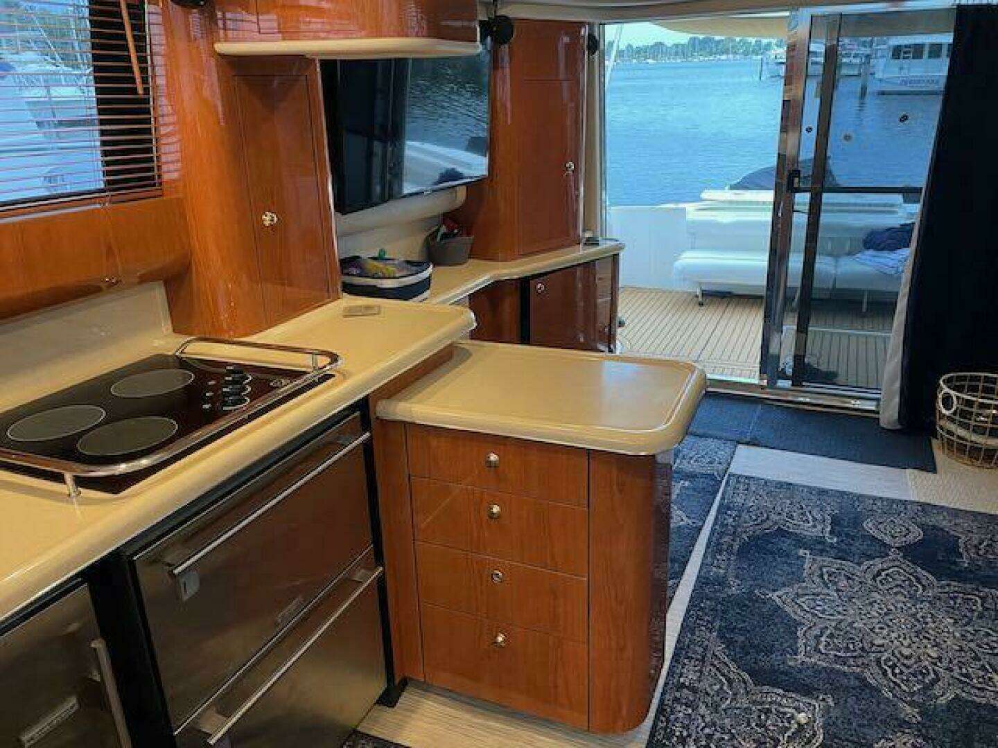 1999 Sea Ray 480 Sedan Bridge - Image 20