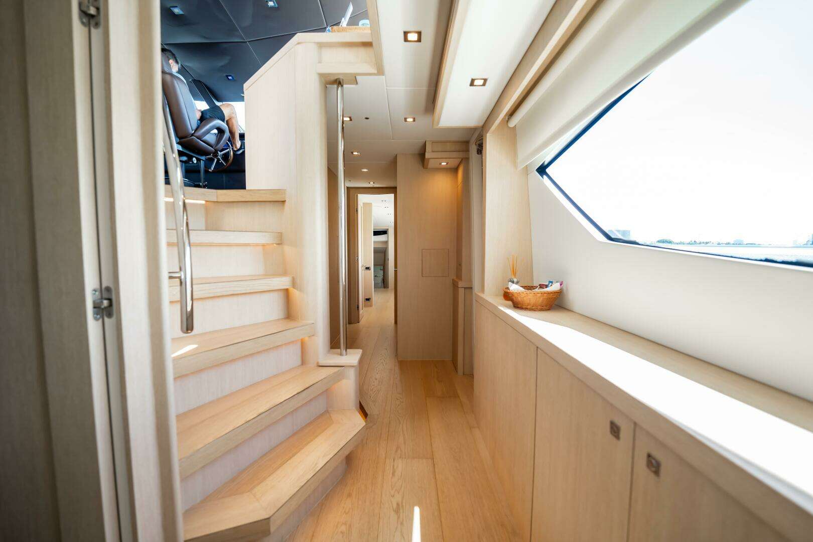 2011 Sunseeker 34 Metre Yacht - Image 54