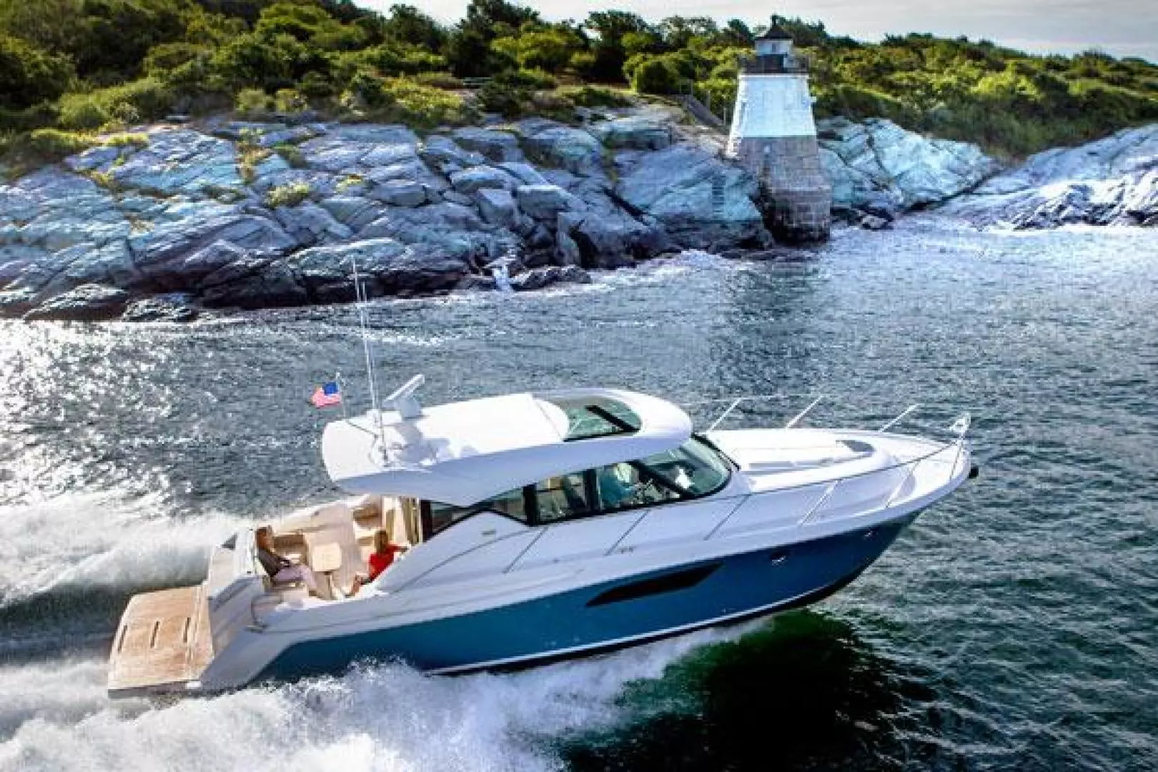 2021 Tiara Yachts C44 - Image 4
