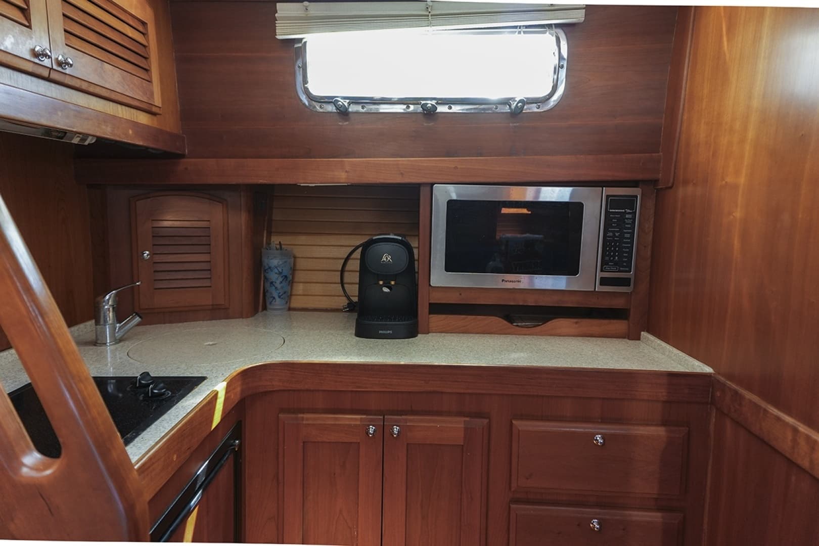 2006 Sabre 38 Hard Top Express - Image 24