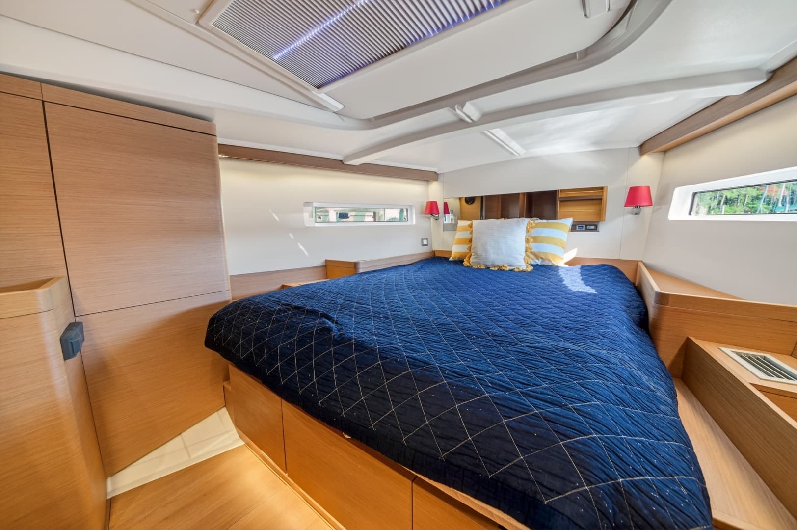 2019 Jeanneau Sun Odyssey 490 - Image 52