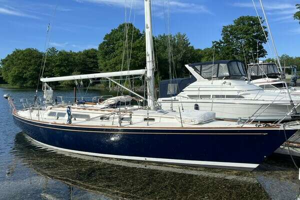 1987 Sabre Sabre 42-CB - Image 1