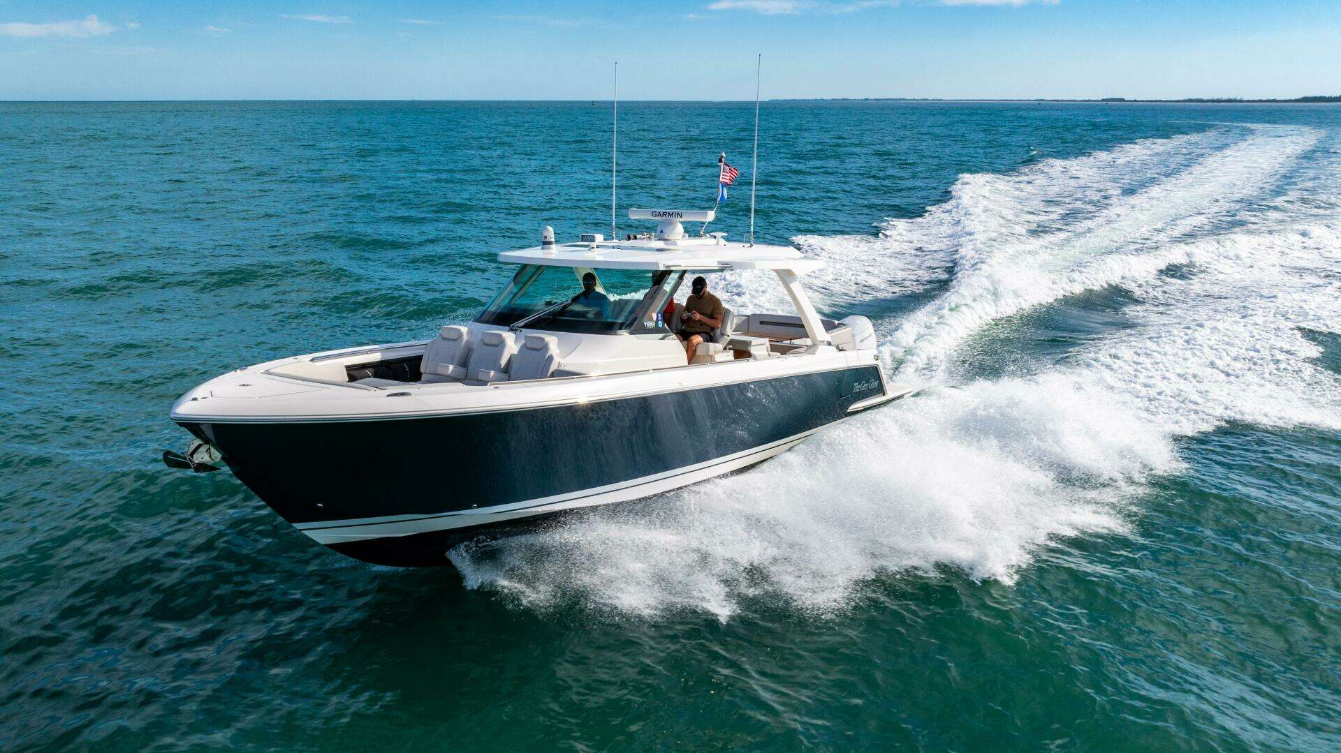 2022 Tiara Yachts 43 LS - Image 7