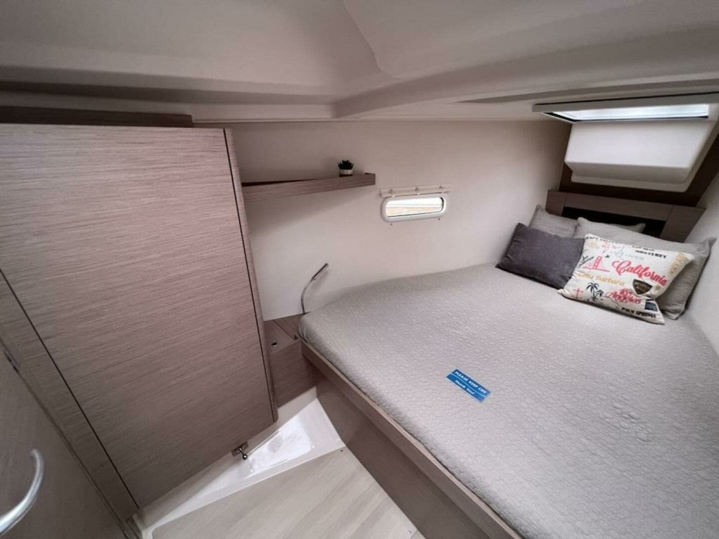 2023 Hanse 388 - Image 17