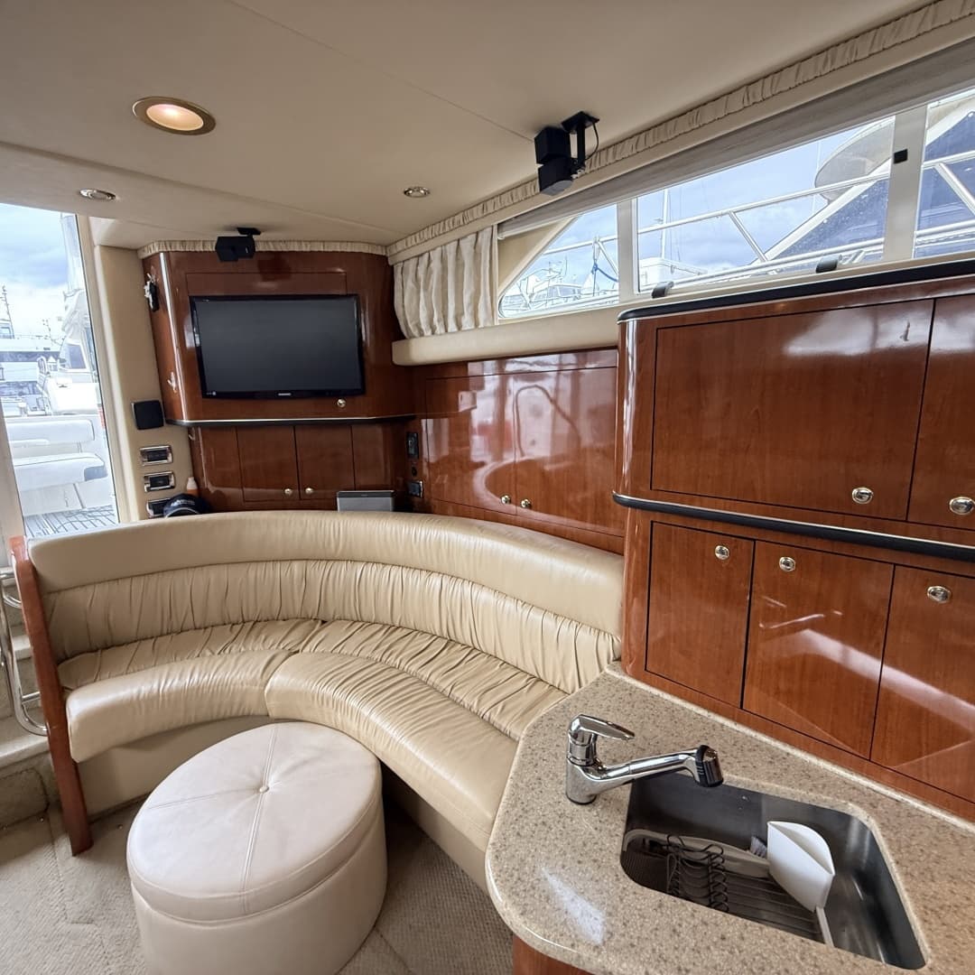 2003 Sea Ray 450 Express Bridge - Image 26