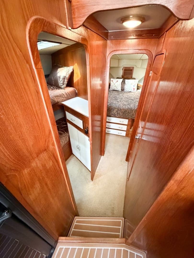 1988 Pacemaker 36 Convertible - Image 82