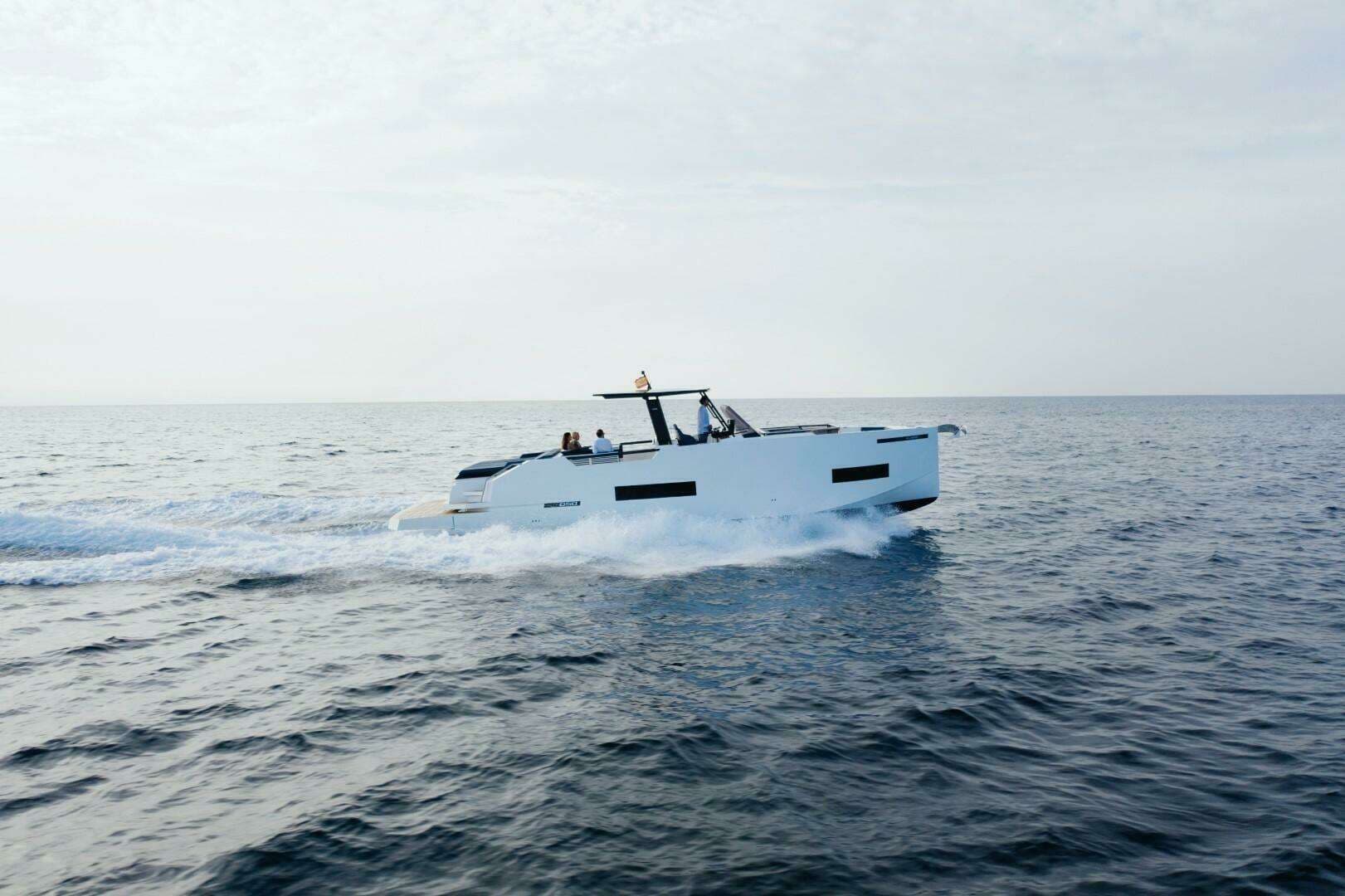2026 De Antonio Yachts 50 Open - Image 2
