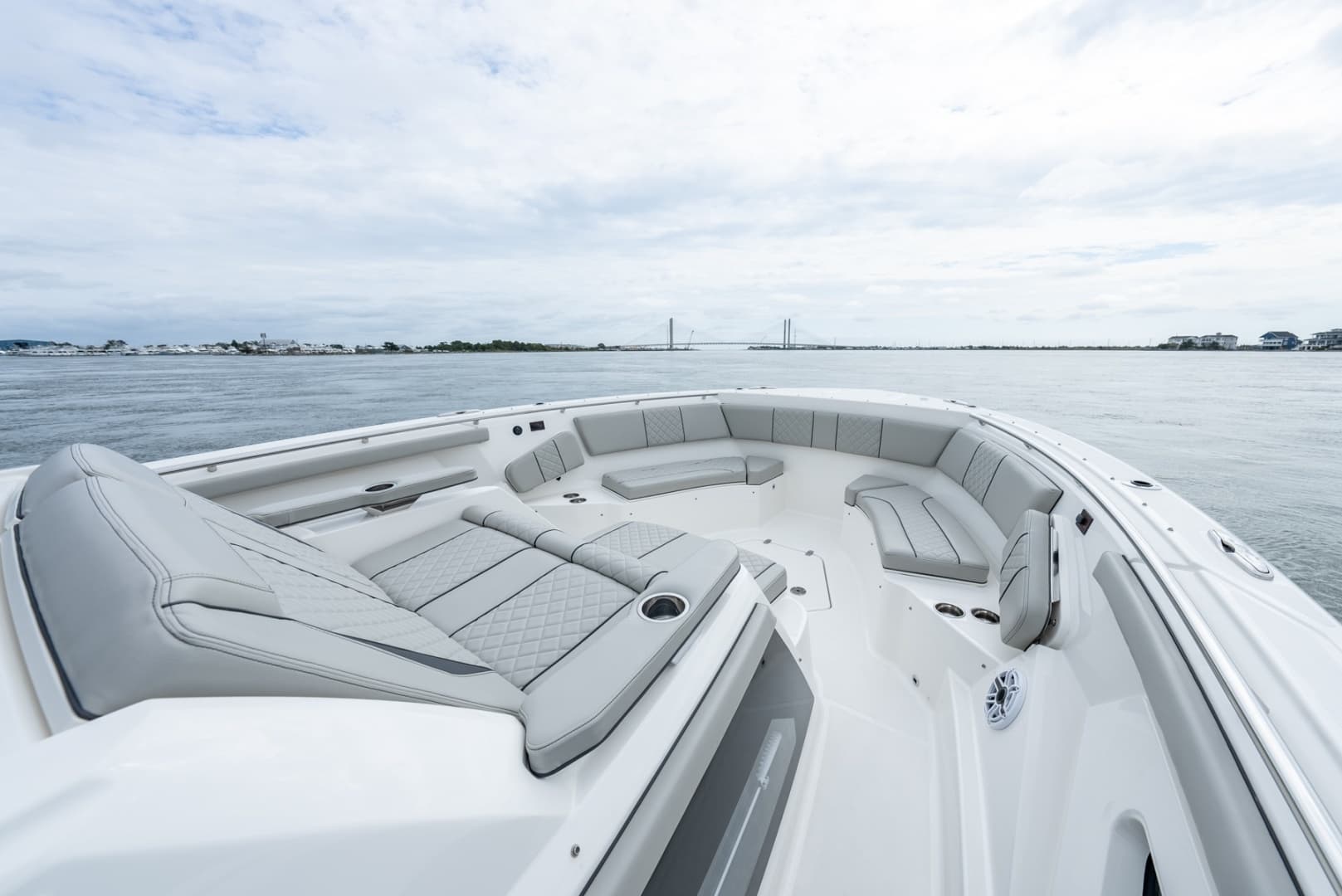2023 Pursuit S 428 Sport - Image 18