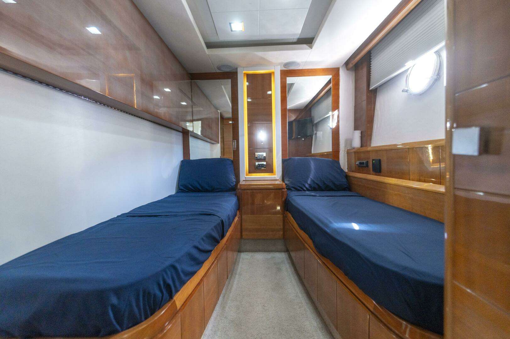2008 Azimut 75 - Image 110