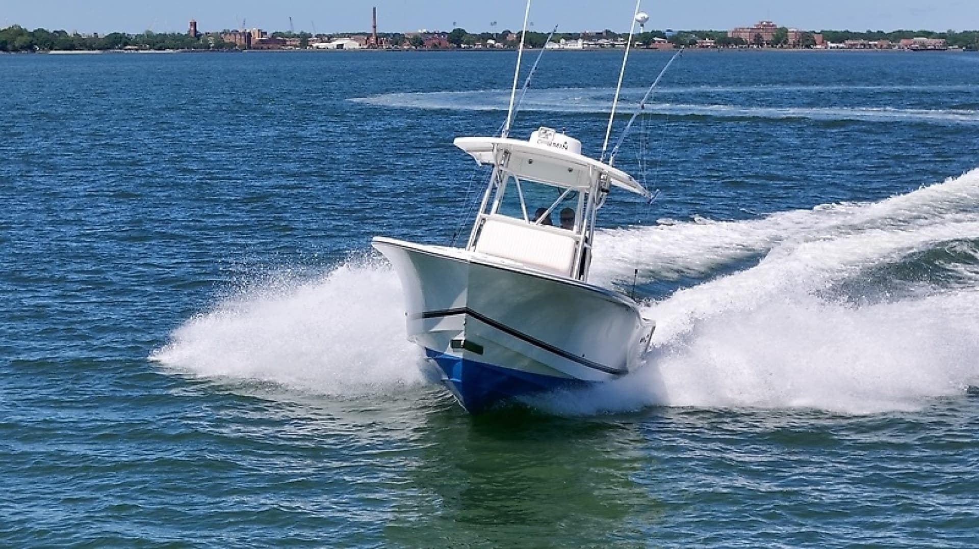 2006 Regulator 29 Forward Seating - Image 23