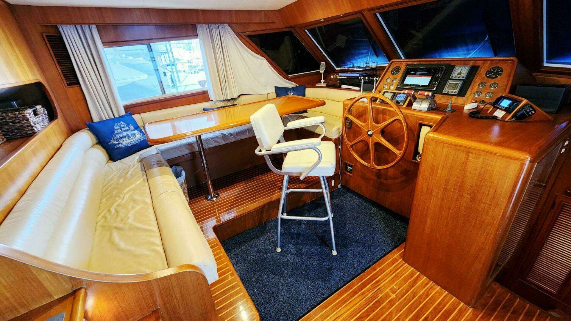 2000 Ocean Alexander 511 Classico - Image 24