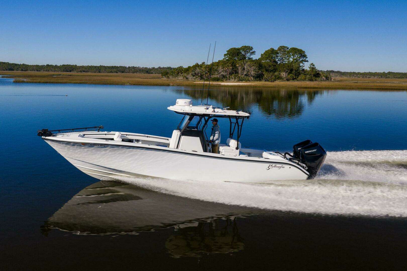 2023 Yellowfin 32 Offshore - Image 21