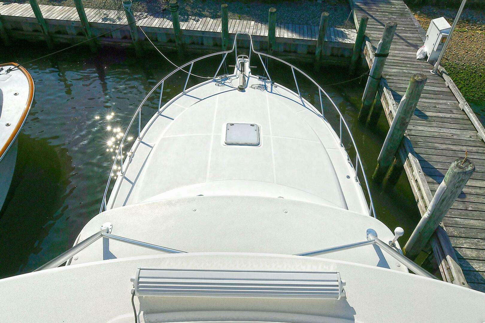 2007 Cabo Express with Tower - Image 30