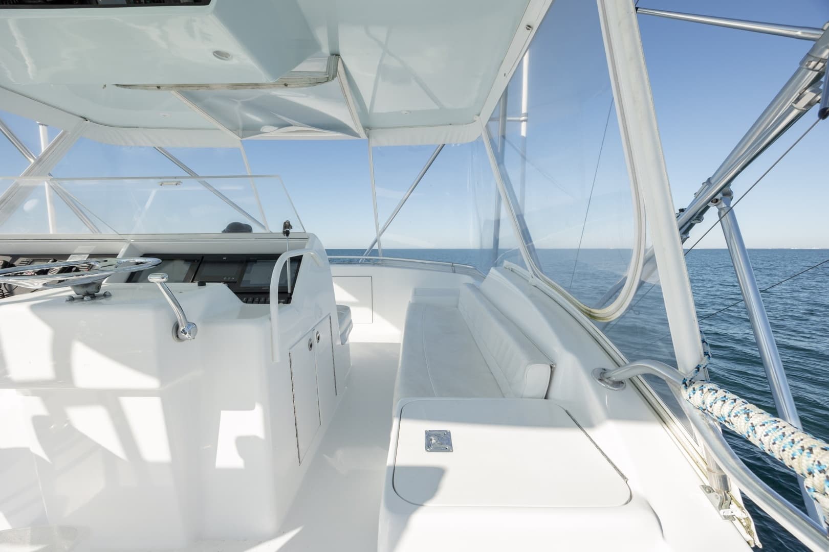 2000 Hatteras 50 Convertible - Image 61