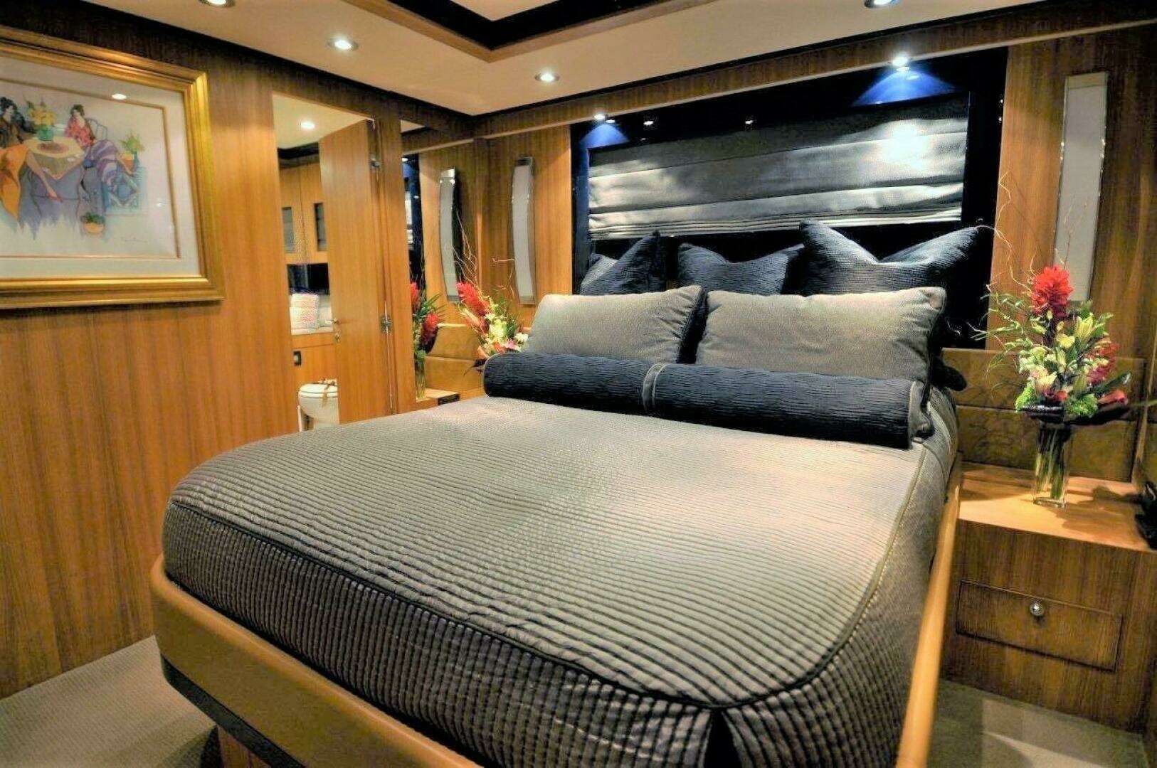 2004 Riva Splendida - Image 14