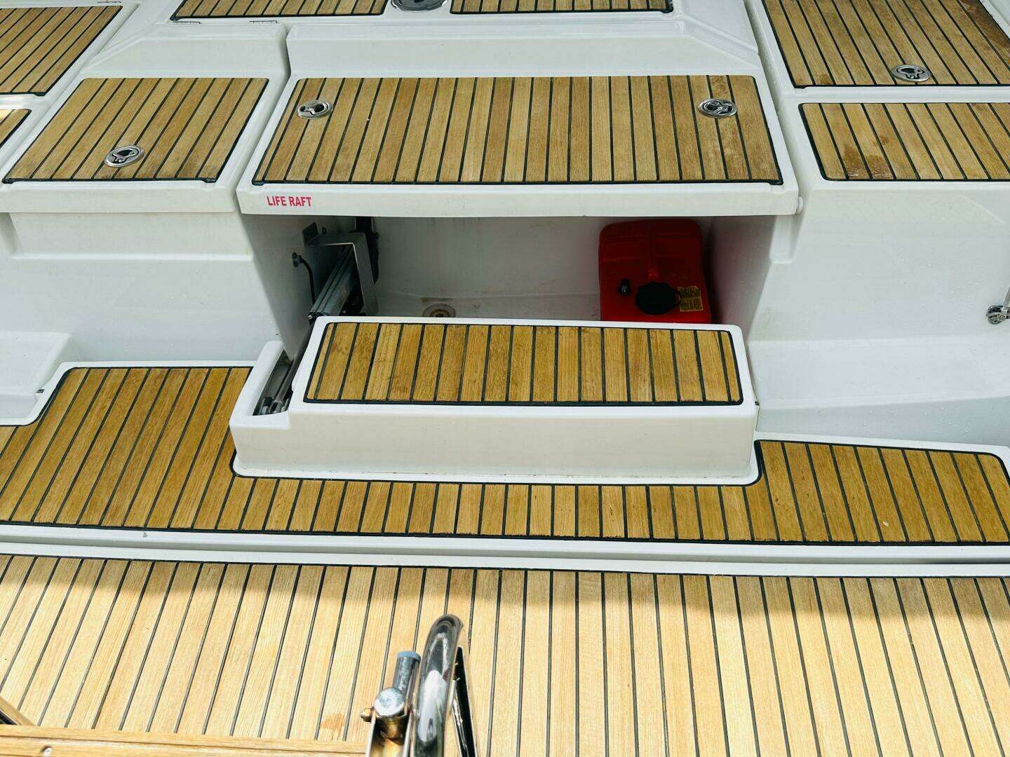 2015 Beneteau Oceanis 45 - Image 19