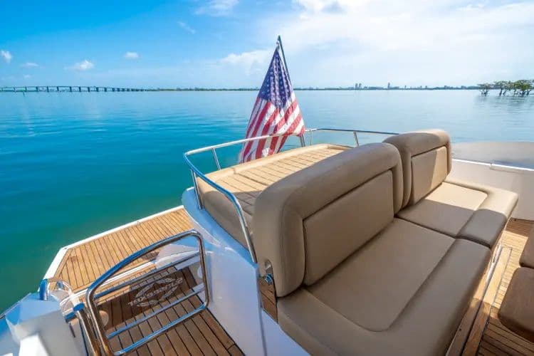 2011 Sunseeker Manhattan 52 - Image 9