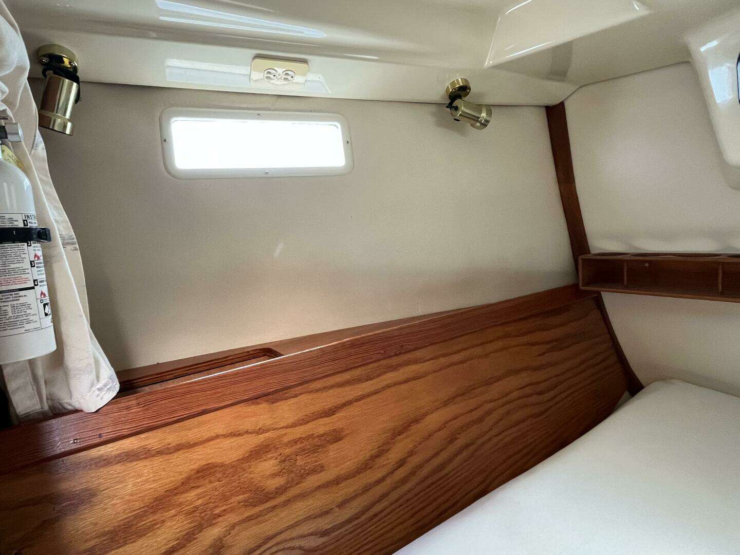 1992 Hunter — - Image 21