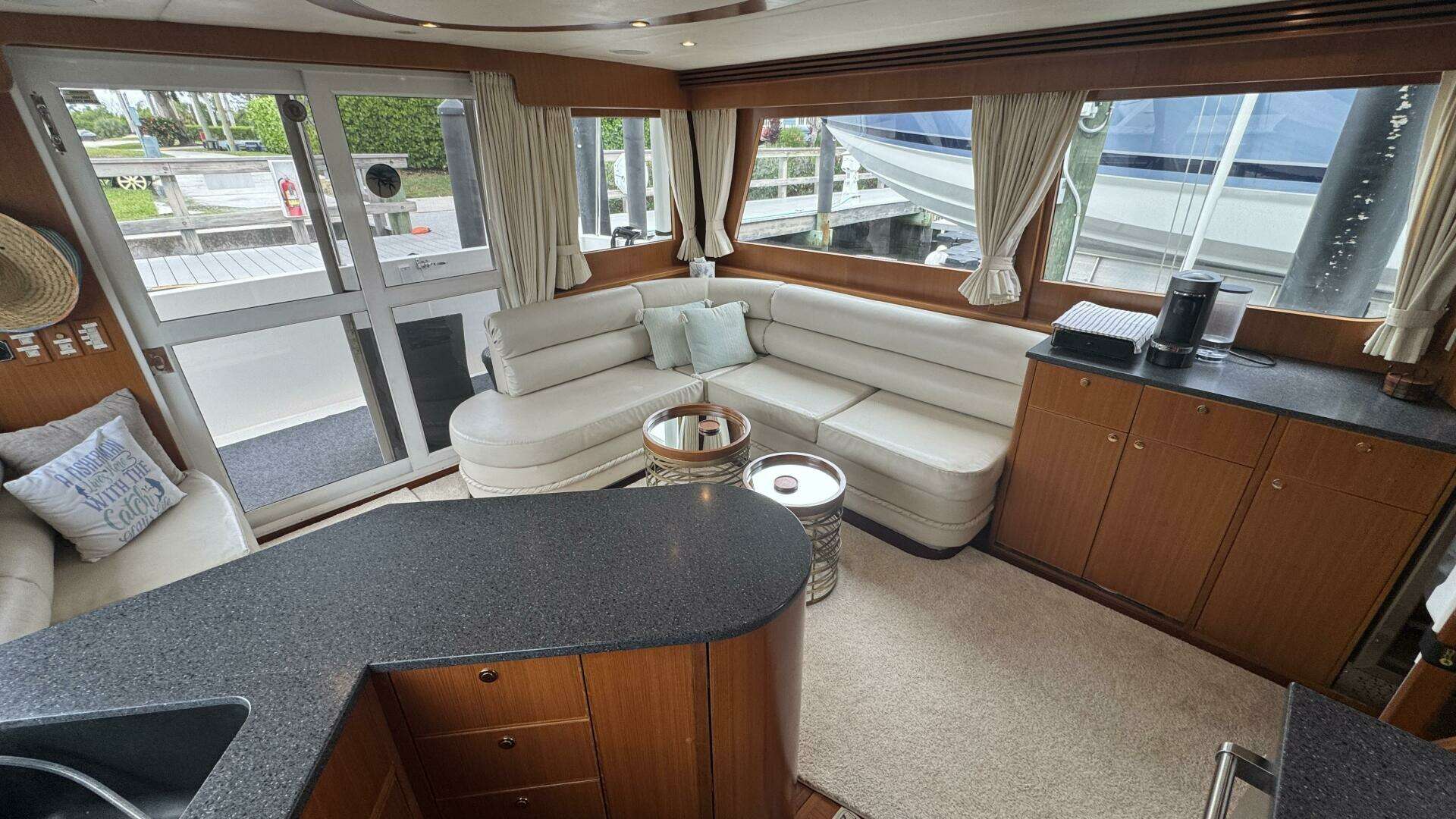 2007 Jefferson 52 Pilothouse SE - Image 18