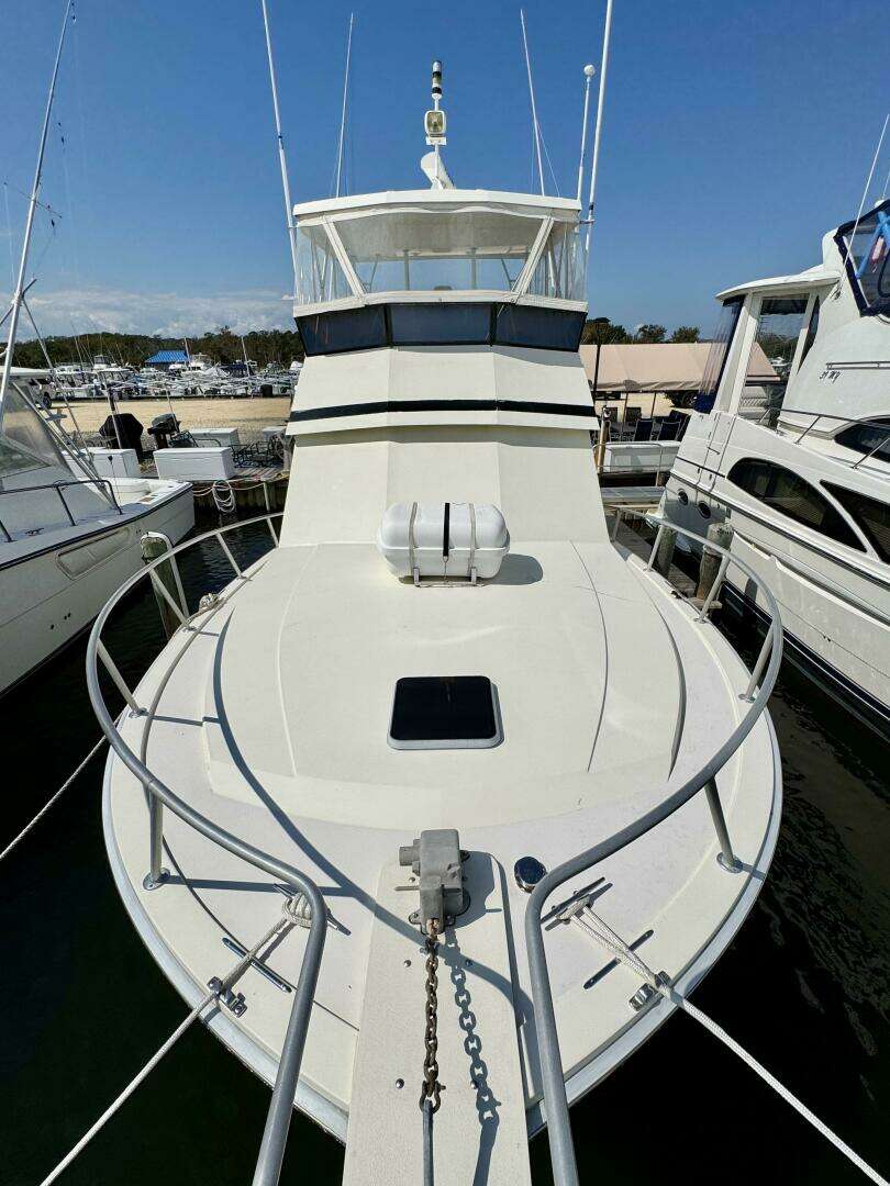 1988 Viking 35 Convertible - Image 12