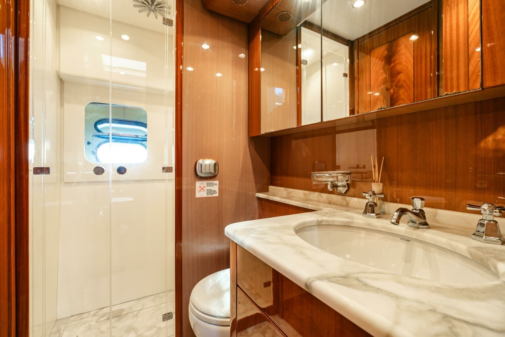 2010 Leopard Leopard 27 Sport - Image 39