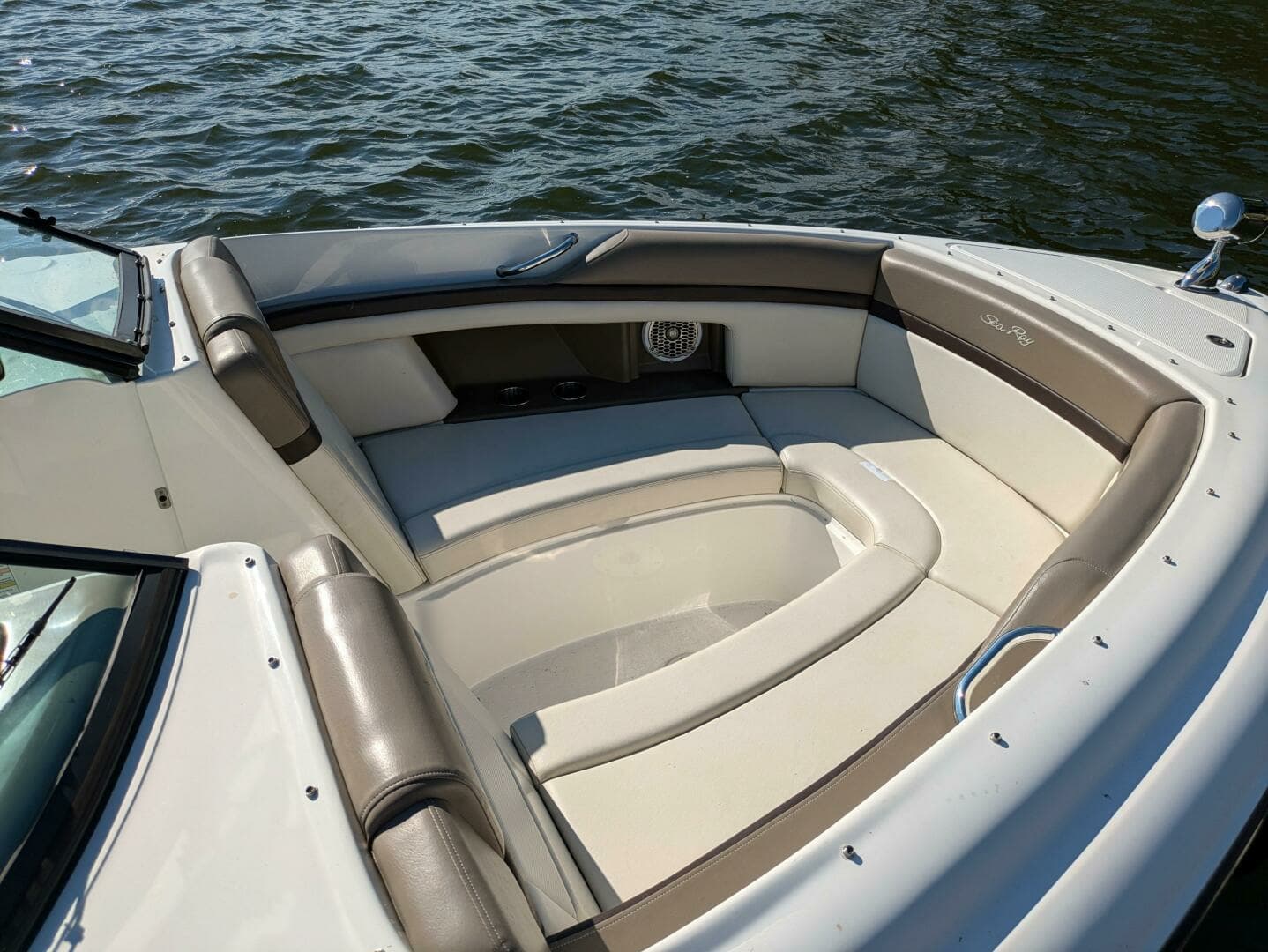 2013 Sea Ray 270 SLX - Image 7