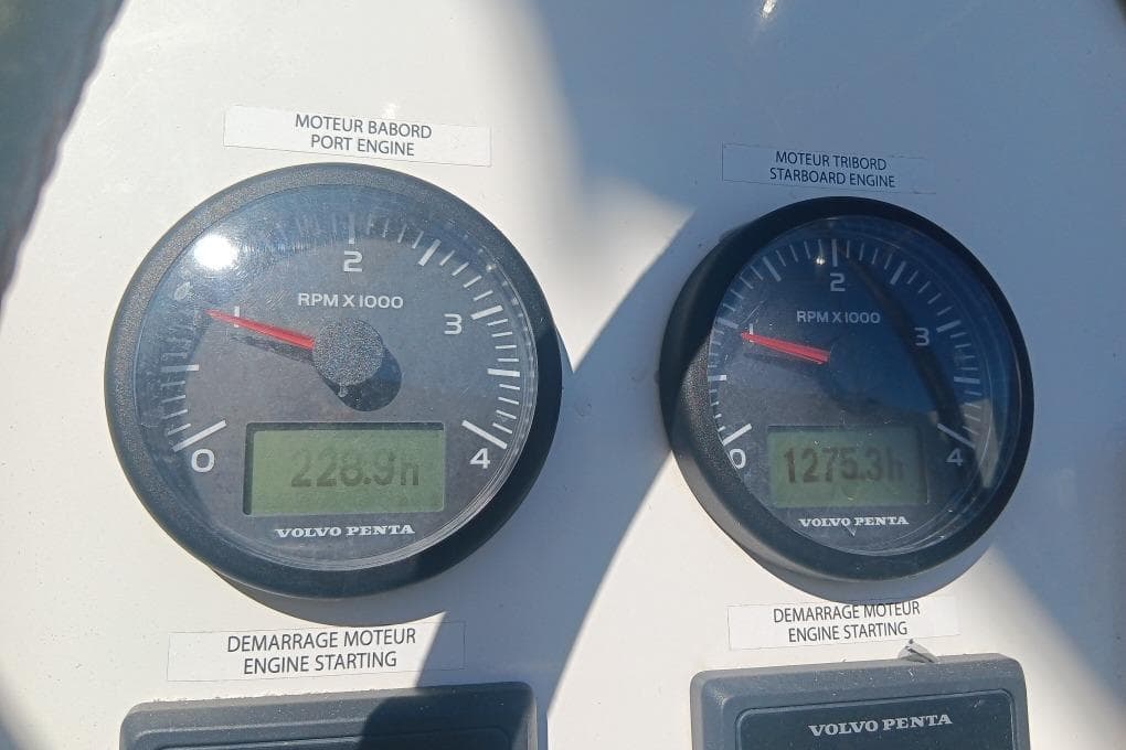 Close-up of Volvo Penta engine gauges on a 2017 Fountaine Pajot Lucia 40 catamaran.