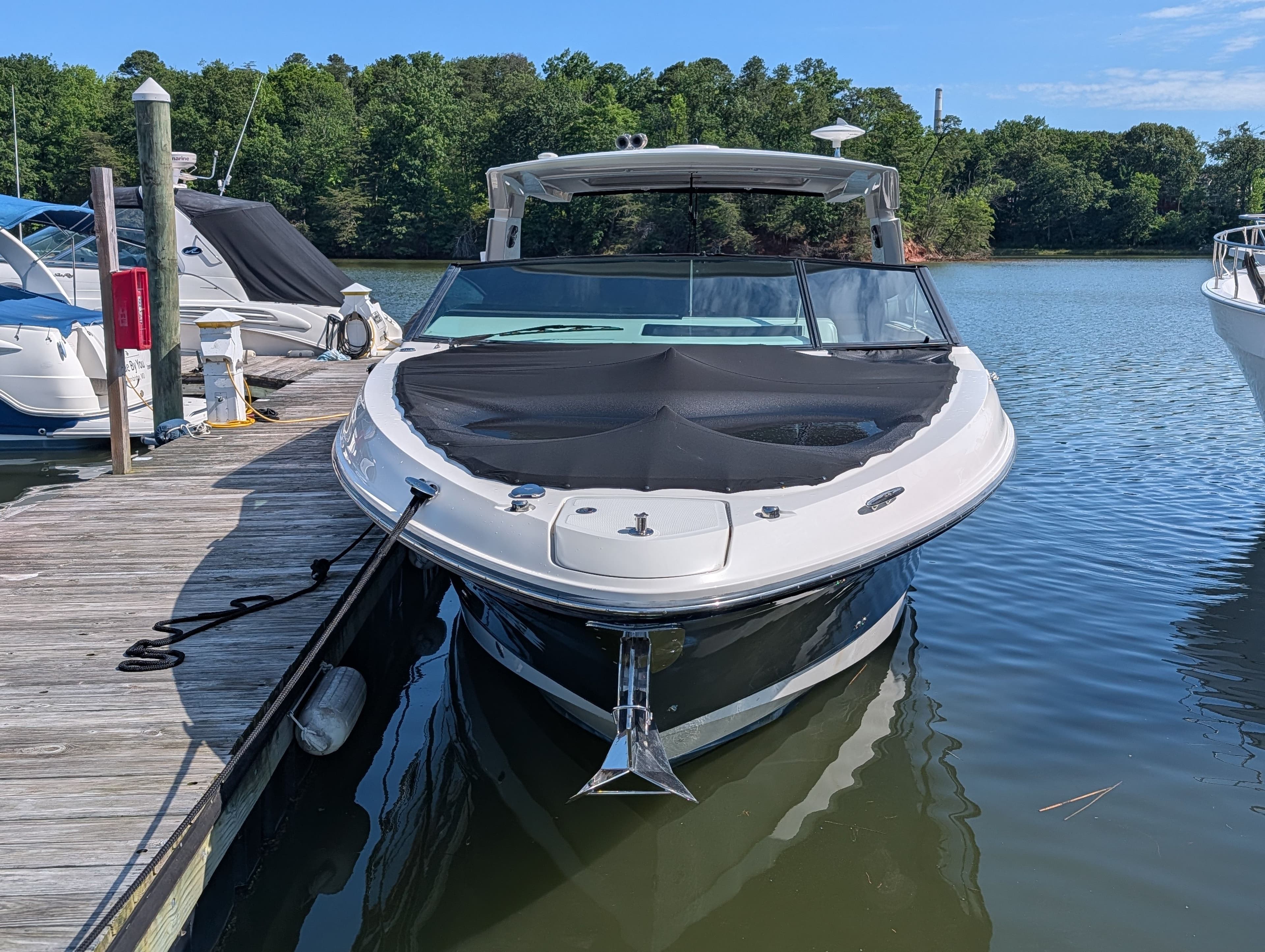 2023 Sea Ray SLX 400 Outboard - 45