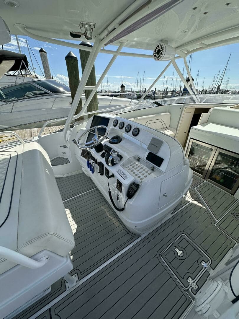2002 Intrepid 377 Walkaround Cuddy - Image 34