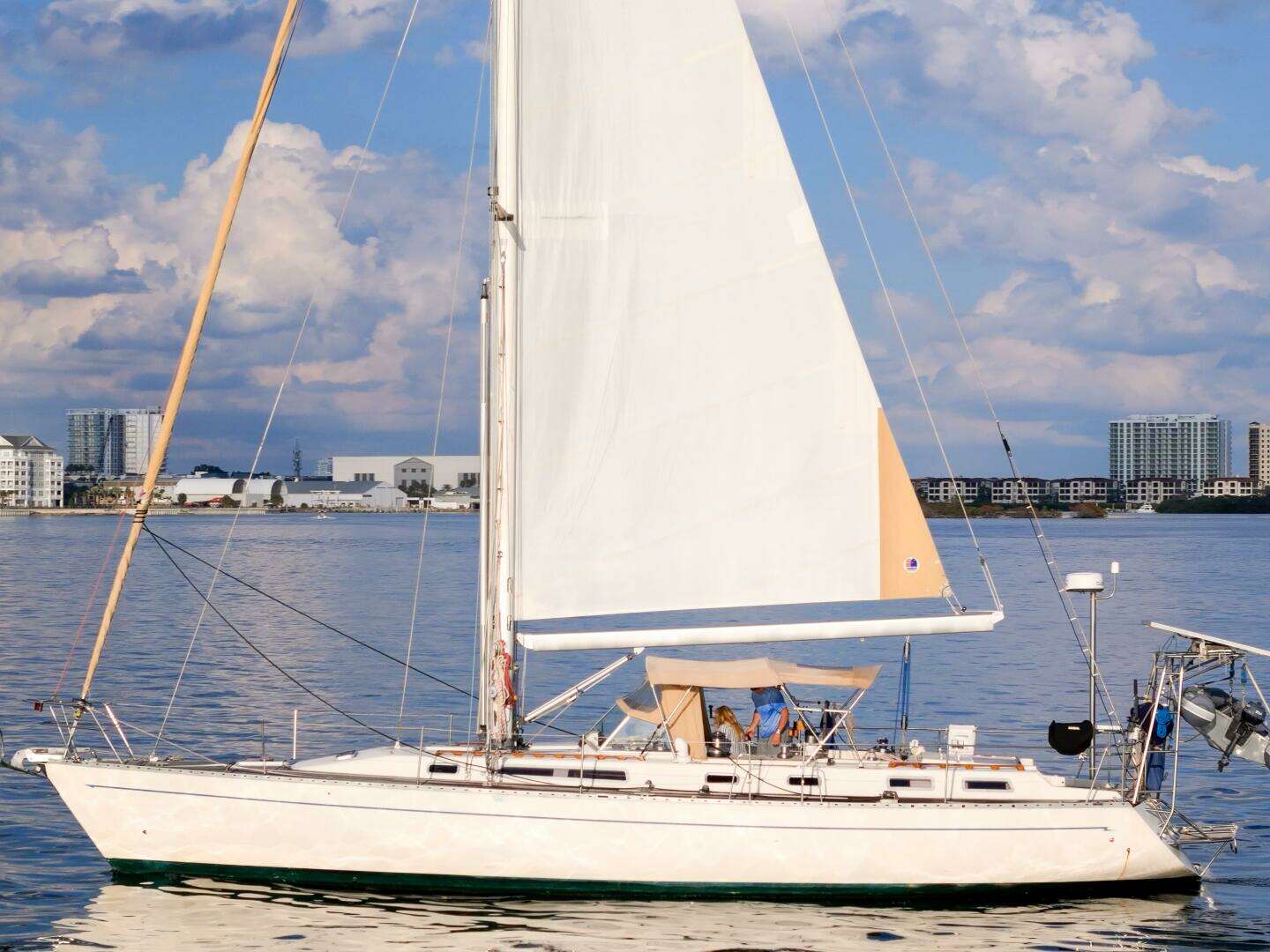 1991 Oyster Lightwave 48 - Image 95