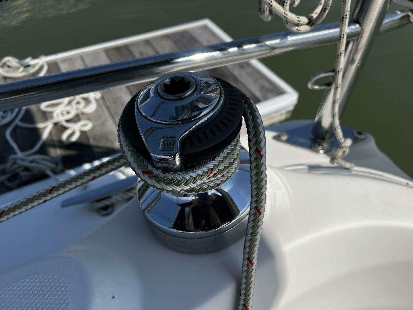 2004 Hunter 33 - Image 37