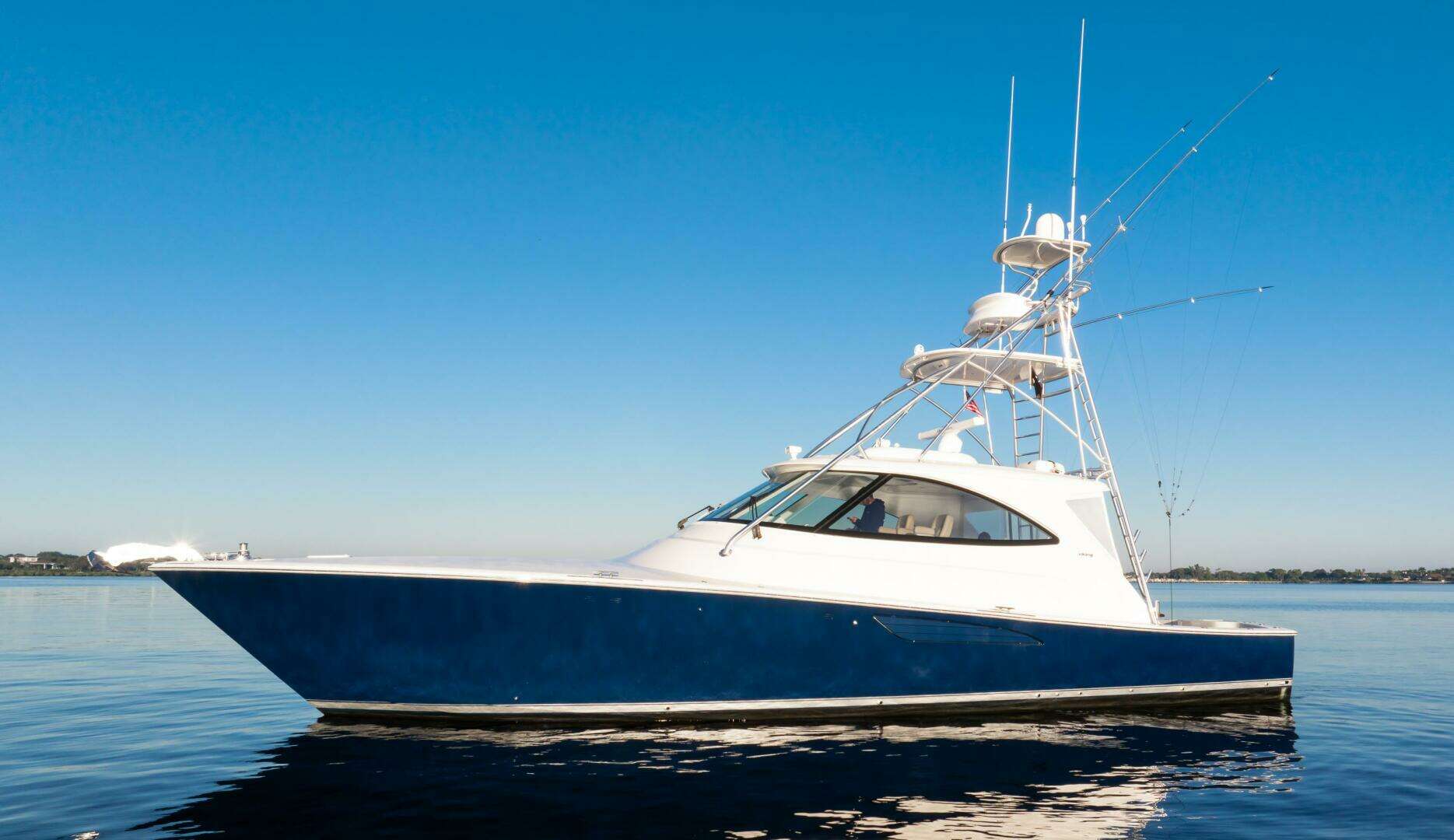 2016 Viking 52 Sport Tower - Image 3