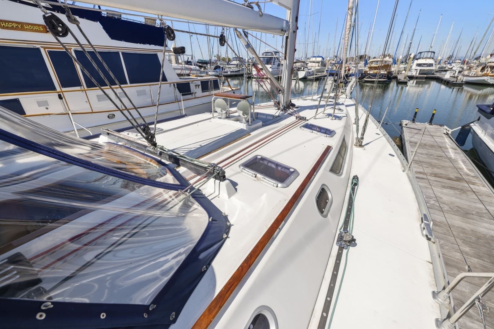 2001 Jeanneau — - Image 17