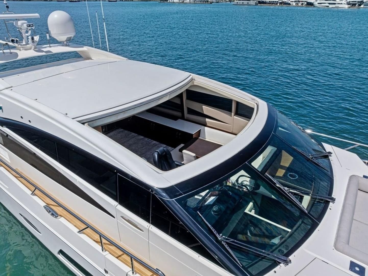 2013 Princess 78 - Image 19