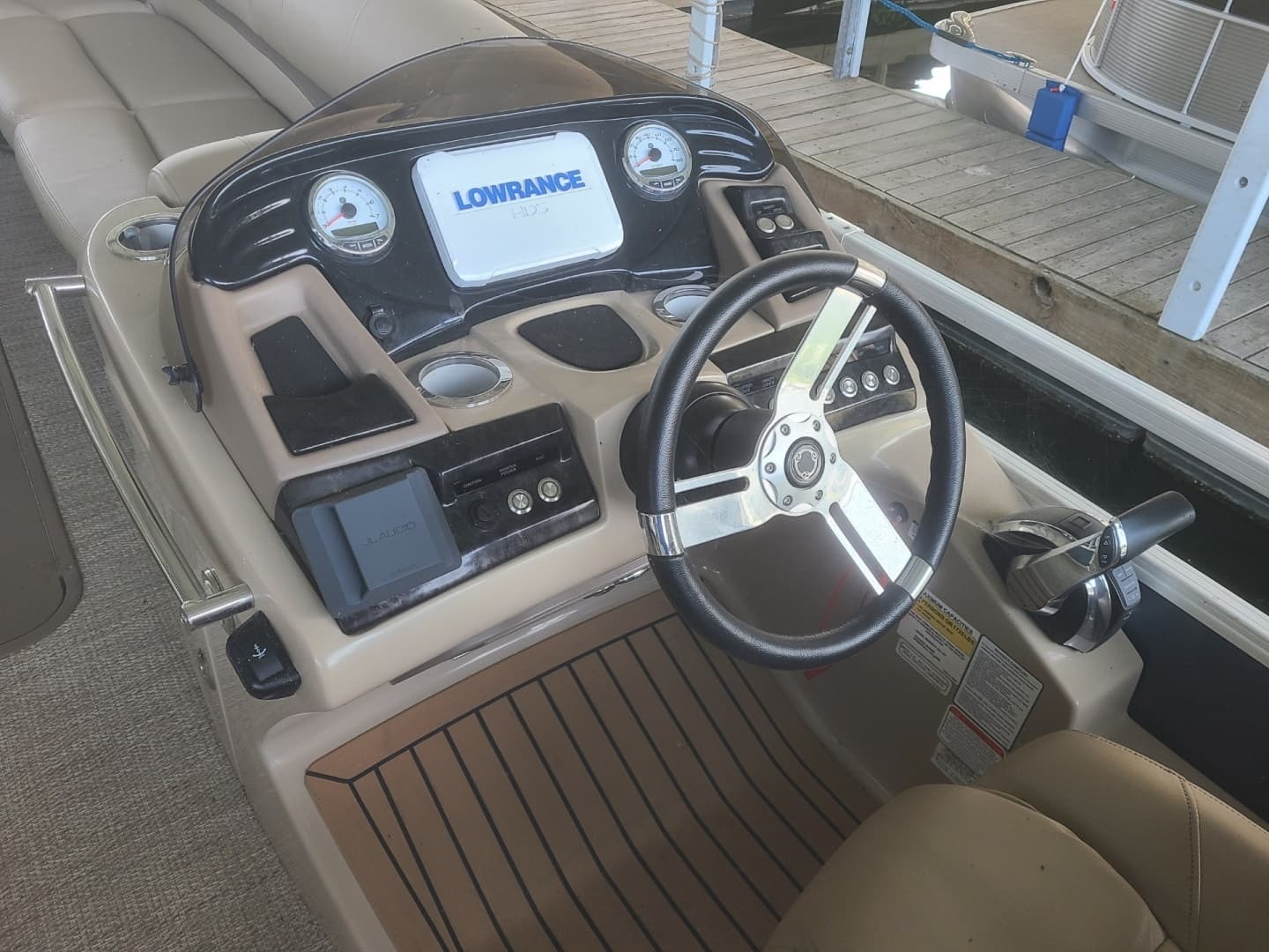 2018 Tracker REGENCY 254 LE3 - Image 4