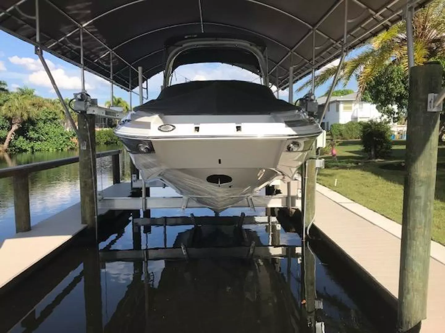 2019 Crownline E275XS - Image 15