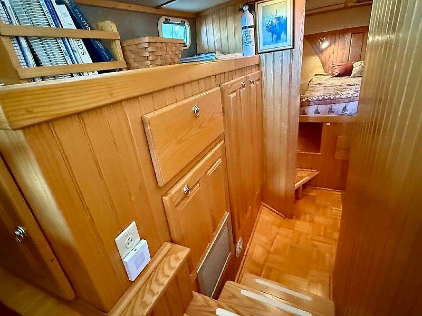2003 Duffy Atlantic Boat Company Duffy 37 - Image 27