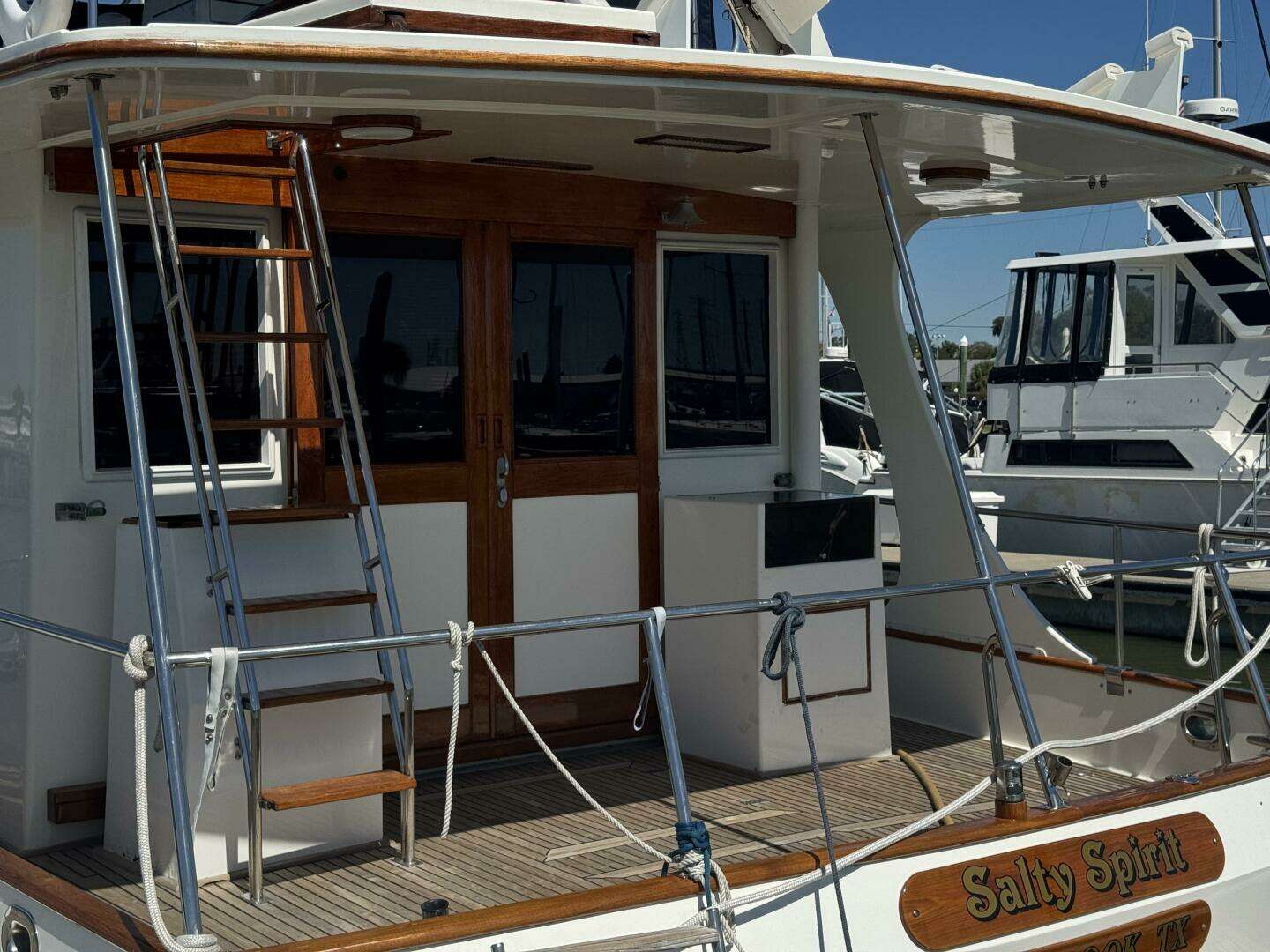 1997 Grand Banks 46 Europa - Image 10