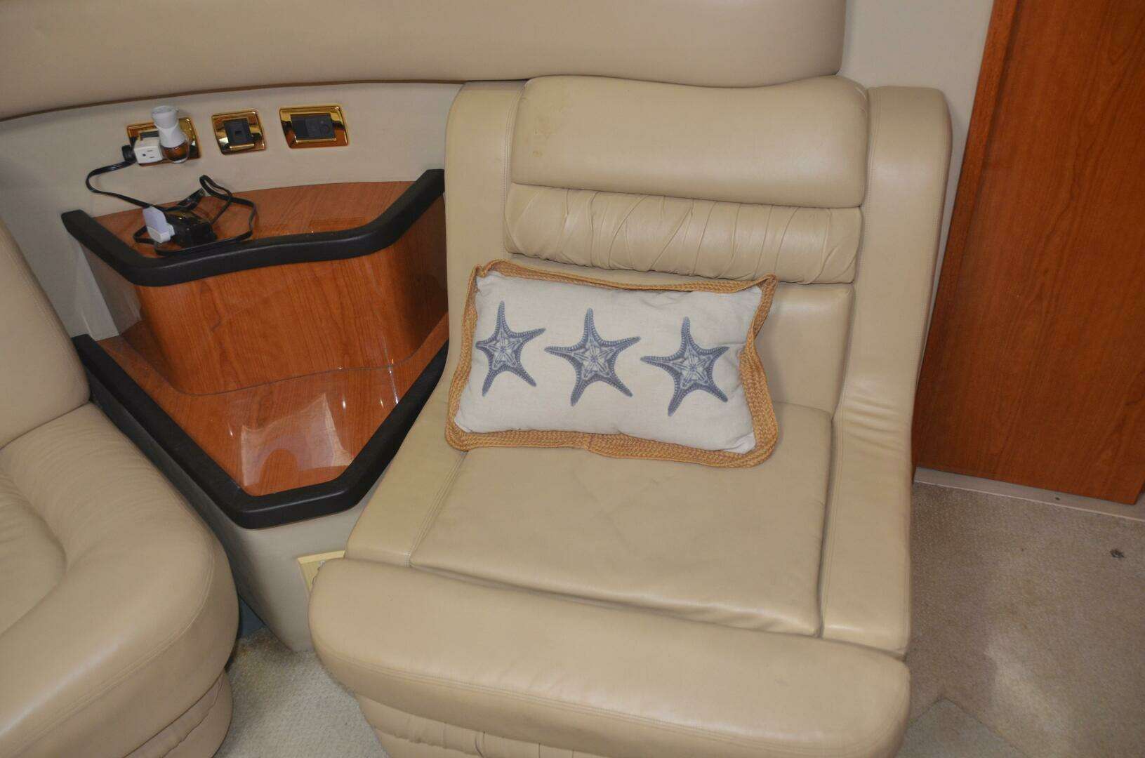 2001 Sea Ray 460 Sundancer - Image 39