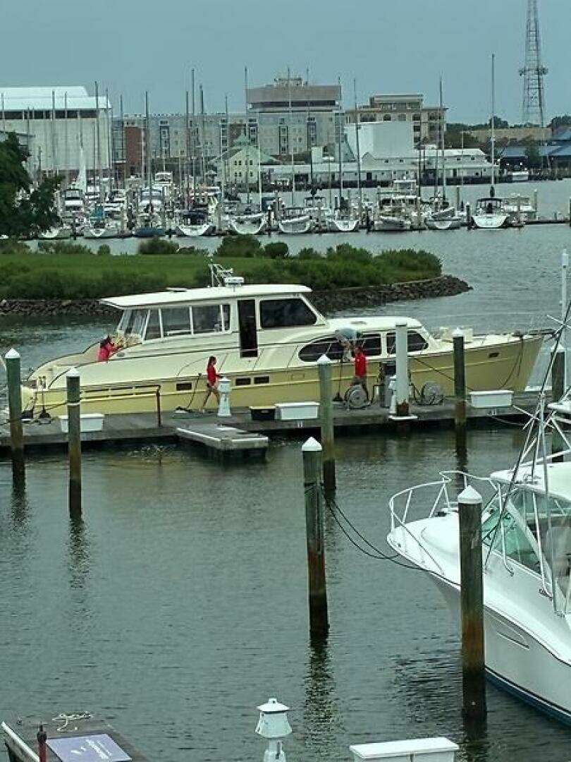 2006 Huckins 56 Linwood - Image 7