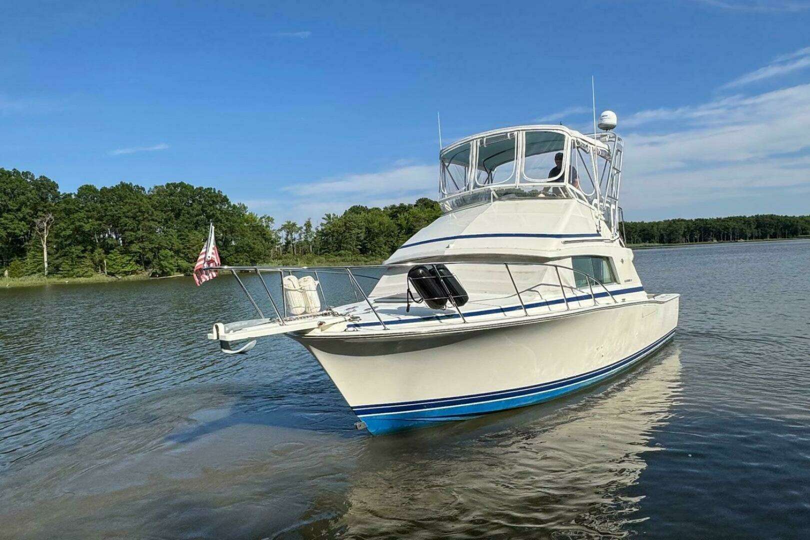 1987 Bertram 33 Sport Fisherman - Image 2