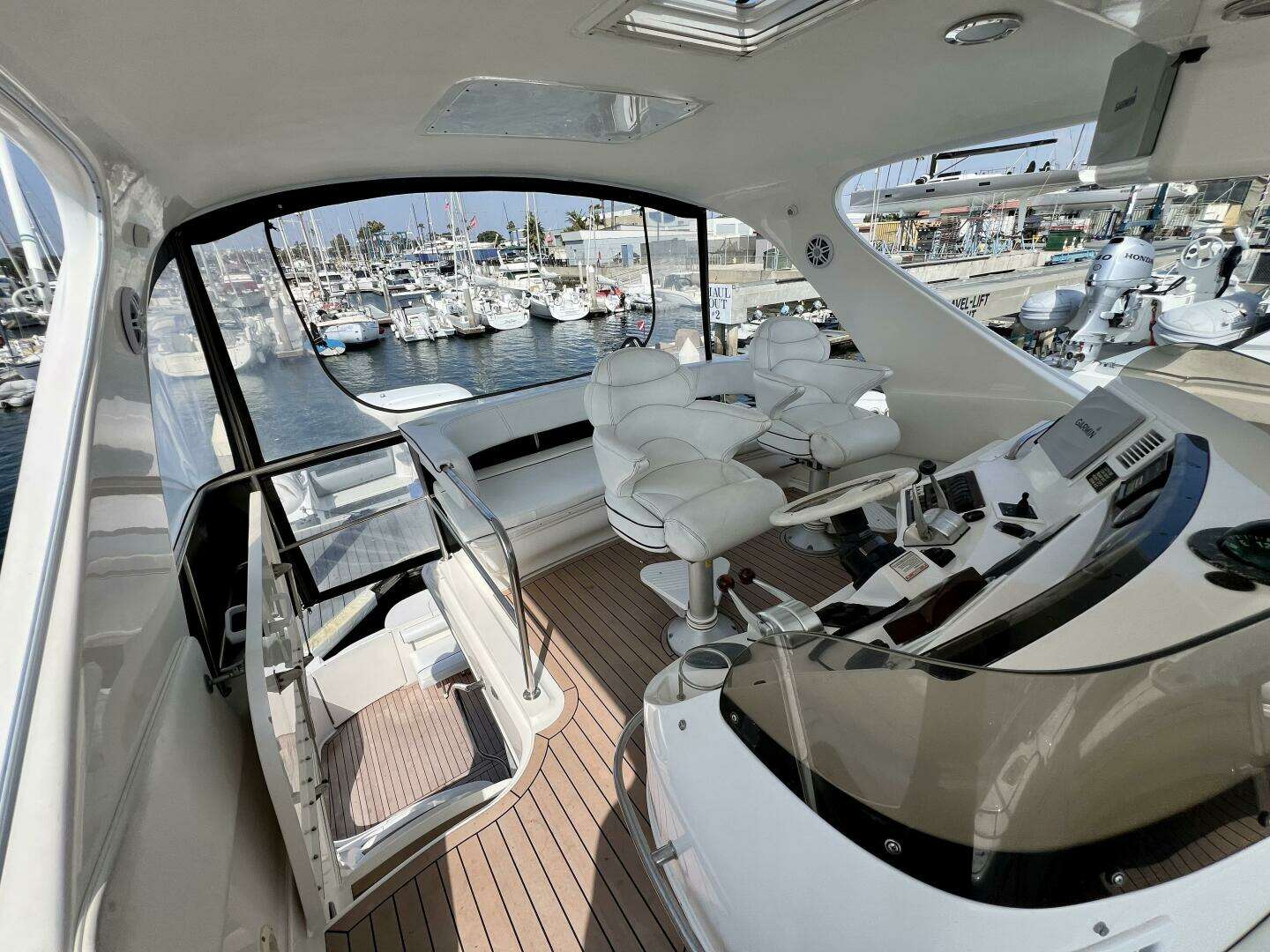 2002 Sea Ray 560 Sedan Cruiser - Image 17